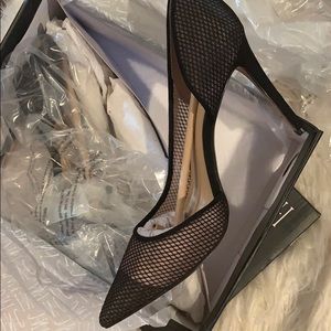 Size 7.5 INC pumps✨💕